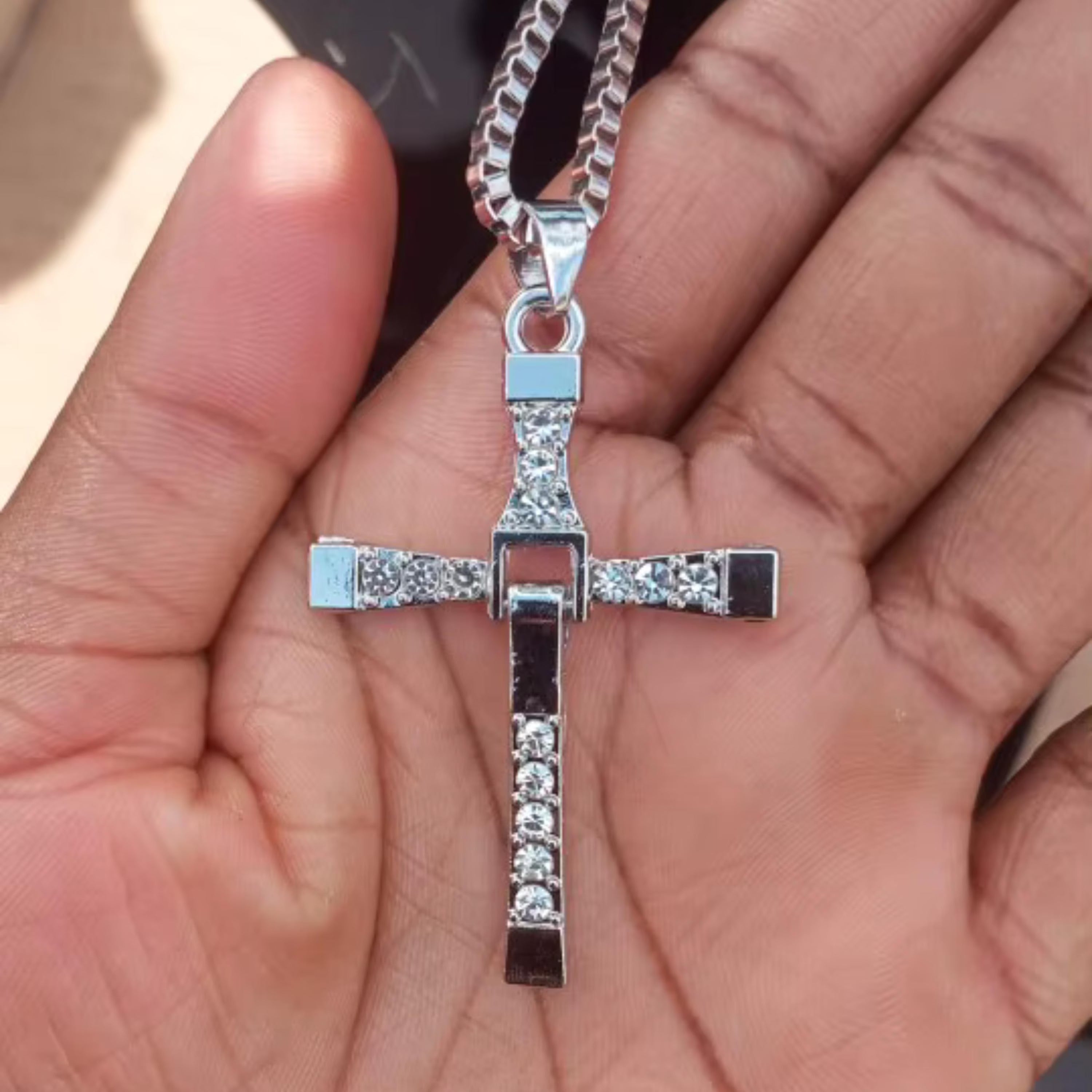 Dynamic Cross Pendant Necklace